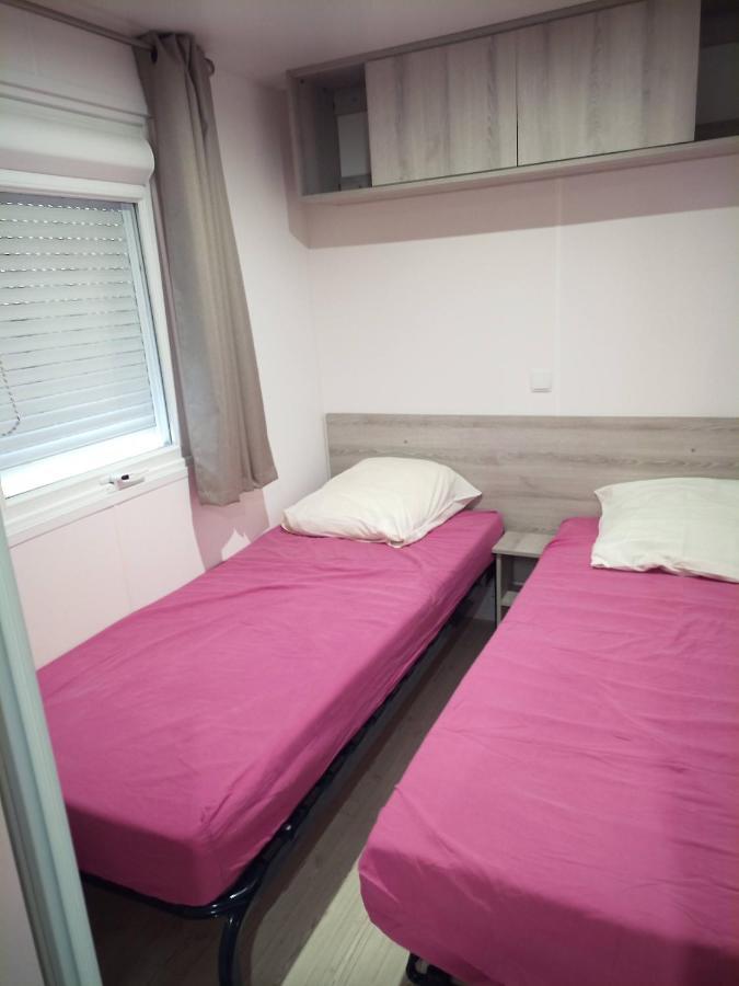 Mobil-Home Tout Confort A 300M De L'Ocean Saint-Brevin-les-Pins Bagian luar foto