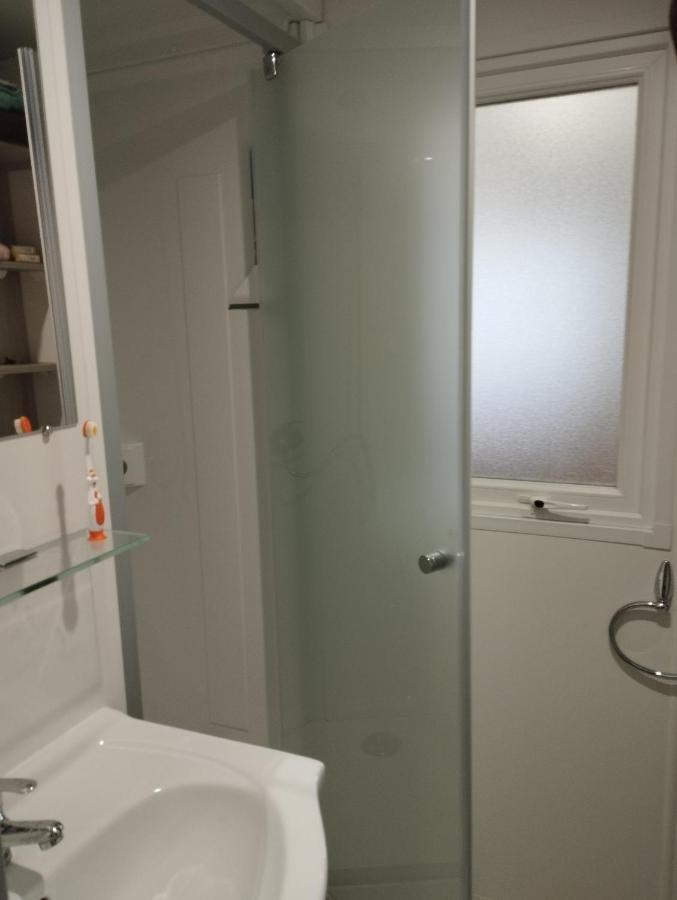 Mobil-Home Tout Confort A 300M De L'Ocean Saint-Brevin-les-Pins Bagian luar foto